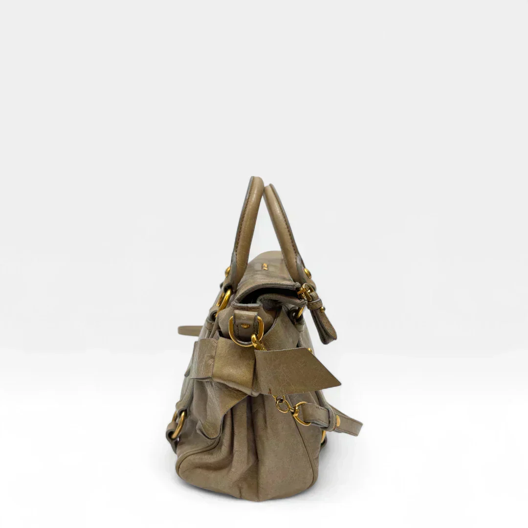 🔥 Pre-owned Miu Miu handbag Vitello Satchel small 🔥