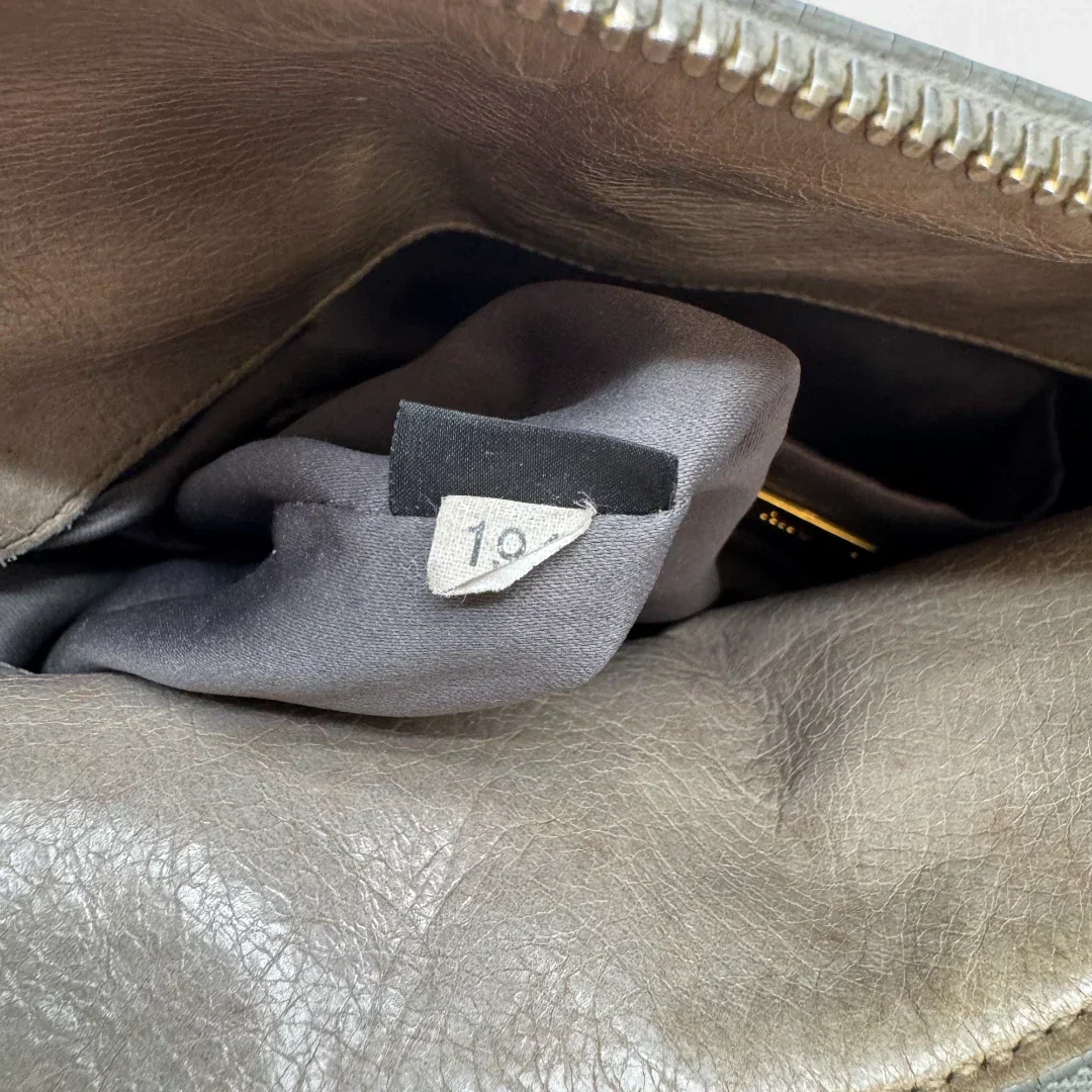 🔥 Pre-owned Miu Miu handbag Vitello Satchel small 🔥