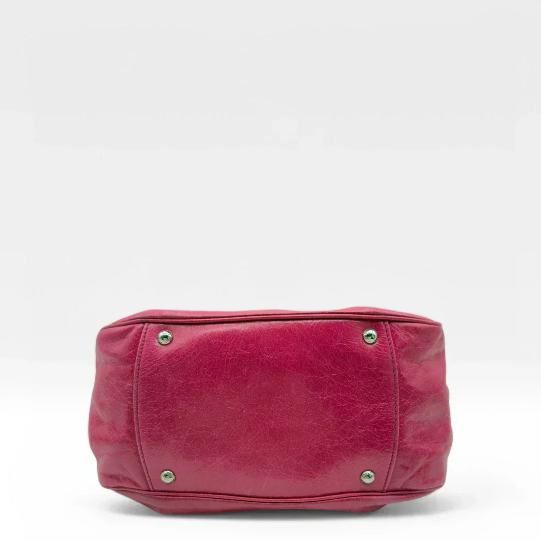 🔥 Pre-owned Miu Miu handbag Vitello pink 🔥