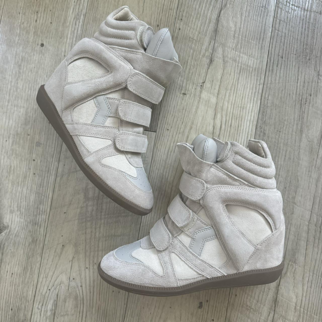 Isabel Marant Women's Grey and Cream Trainers