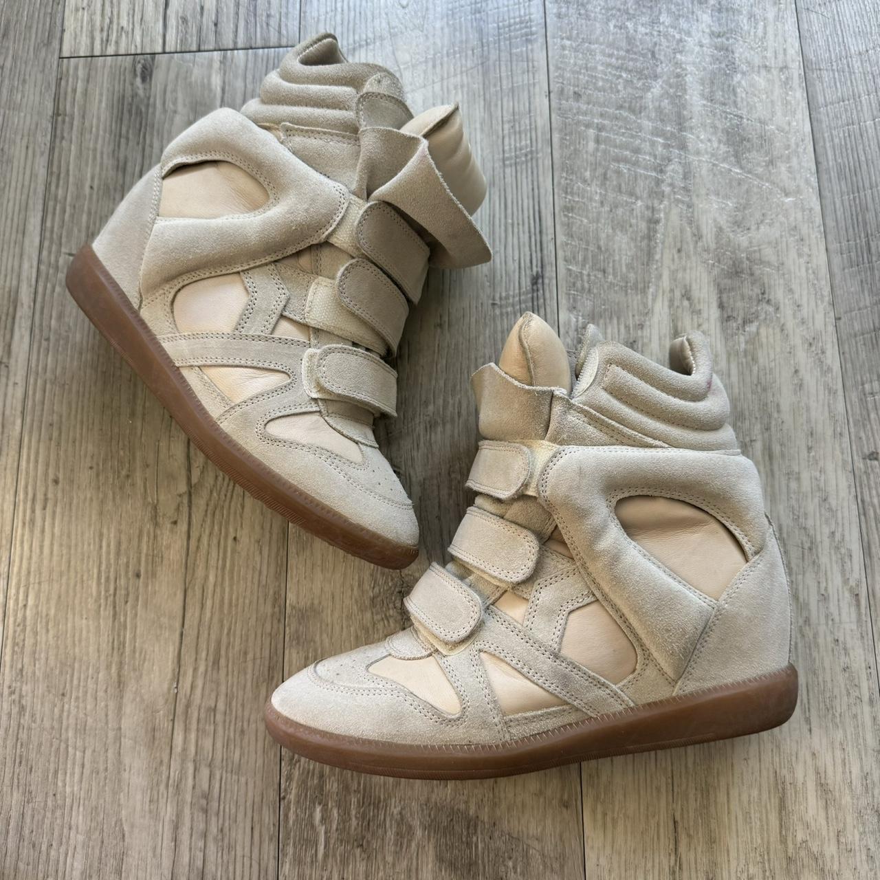 Isabel Marant Women's Cream and Tan Trainers