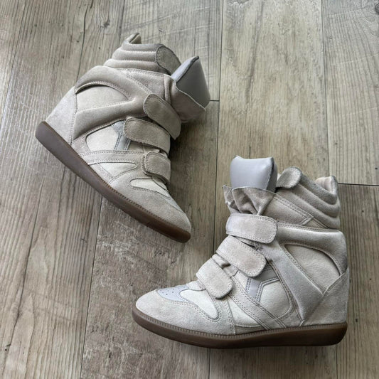 Authentic Isabel Marant Bekett Wedge Sneakers – Ecru